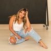 isabella_leyva